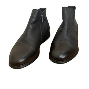 Baldinini Black Leather Faux Fur Lined Side Zip Ankle Boots Women's Size 42